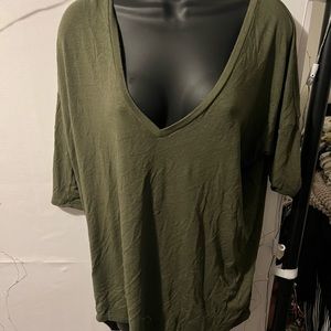 V neck top